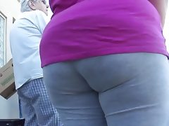 Very juicy & chunky sloppy ass white..